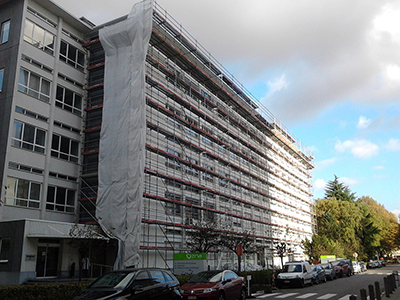 Betonherstelling, reiniging + cabonatatiewerende coating voor ZiekenhuisNetwerk Antwerpen  in Middelheim-labo, Antwerpen