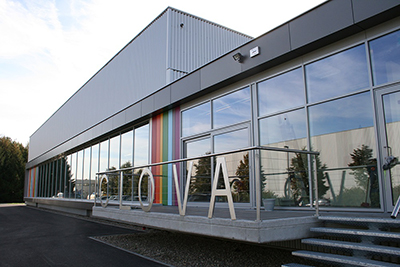 Industriële wasserij voor Clova vzw in Clova, Wommelgem