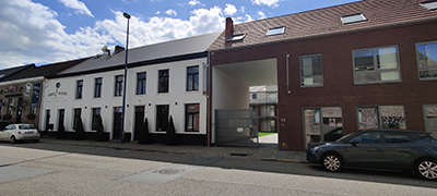 44 assistentieflats, ontmoetingsruimte en 2 appartementen voor gemengde bewoning voor ’t hof van Waerloos bv in Waarloos-Kontich